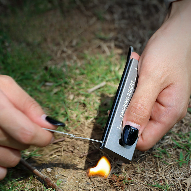 Fire Starting Kit - Waterdichte Magnesium Vuursteen & Staal Aansteker